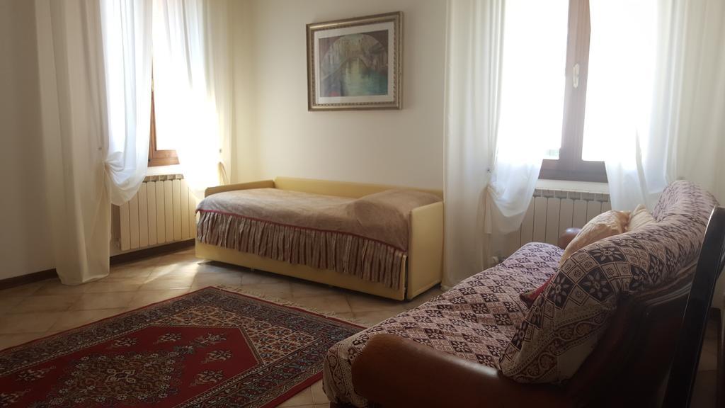 Chiara Apartment Μέστρε Εξωτερικό φωτογραφία